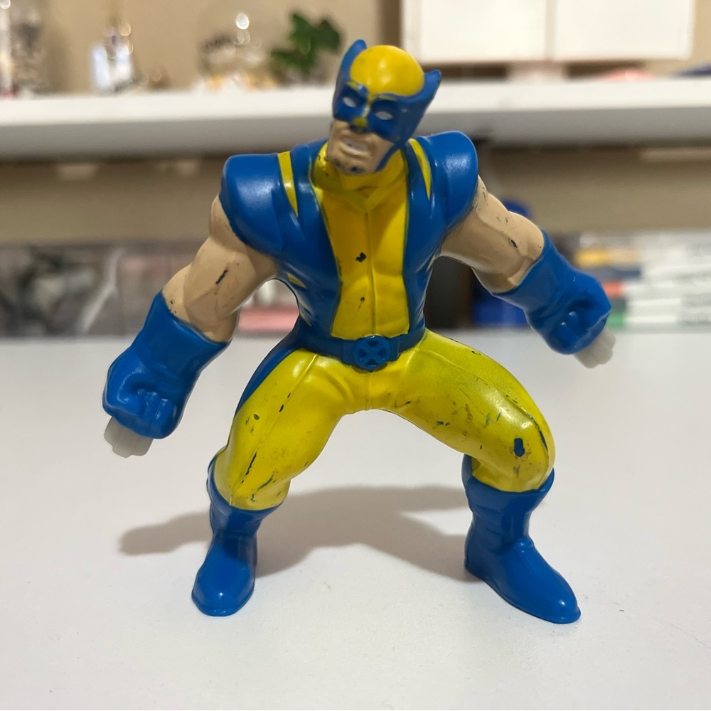 COLLECTABLE MCDONALDS X-MEN WOLVERINE 2010 FIGURE